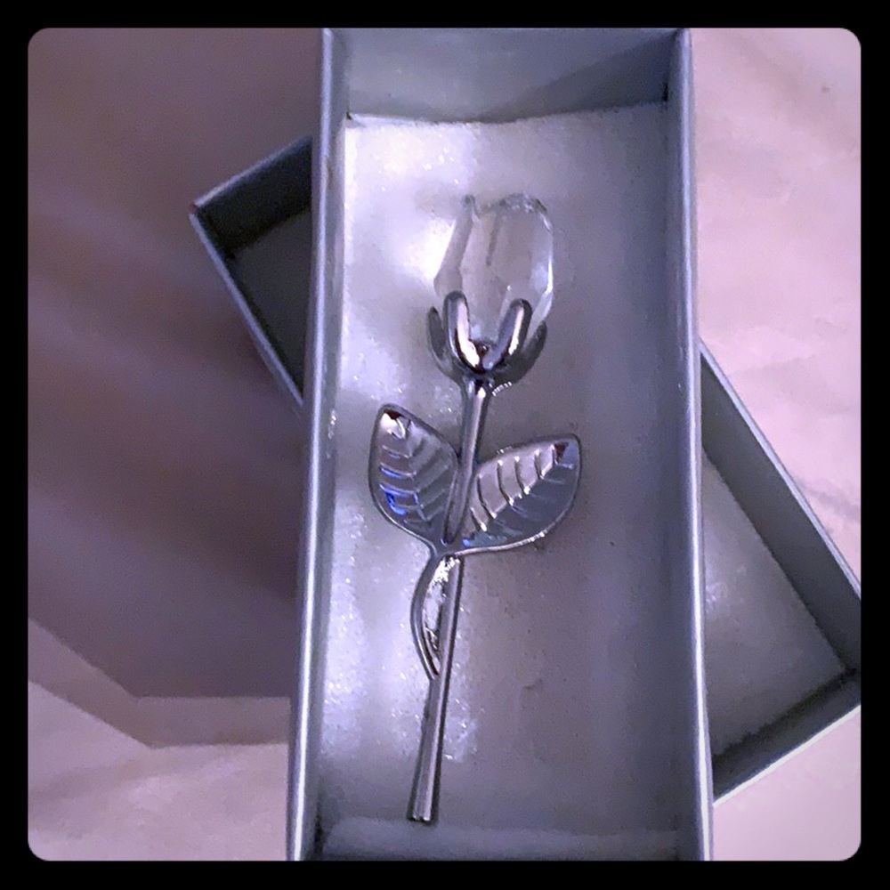 Crystal Rose Brooch!